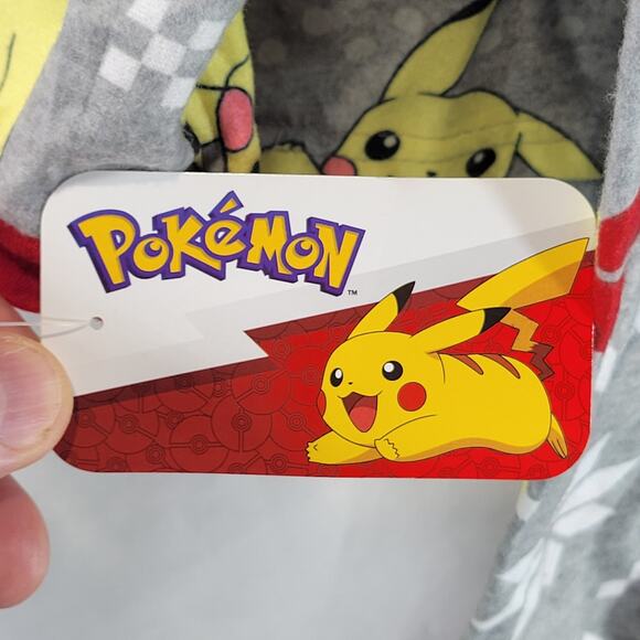 Pokémon Pikachu Three Piece Pajama Set w Socks, Youth Size M (8), Gray, NWT - Picture 10 of 10